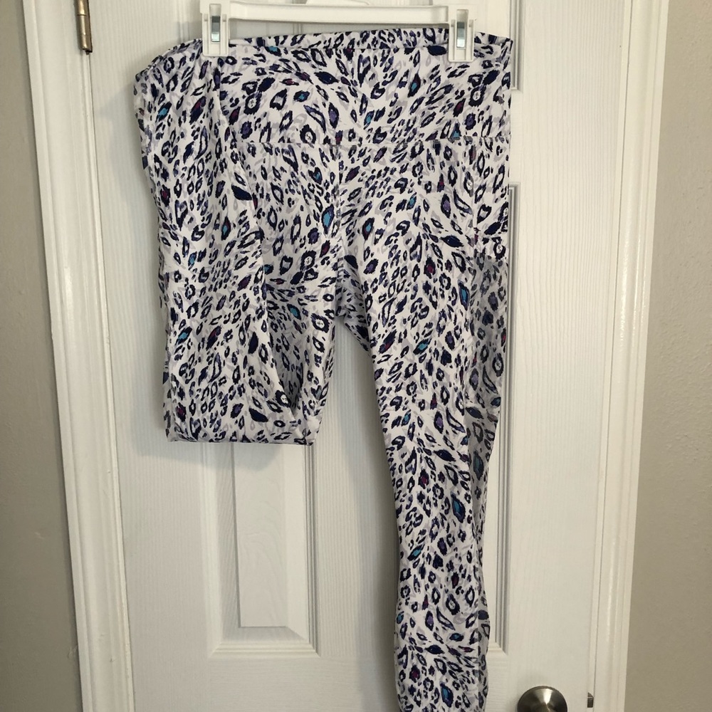 Fabletics cheetah print leggings